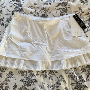 Lululemon Running Skirt - New With Tags. Size 8